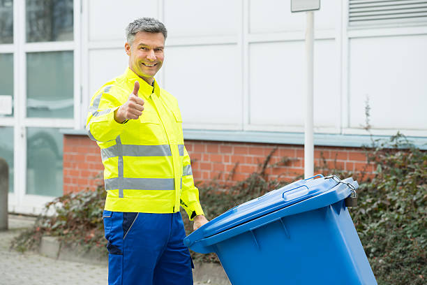 Best Attic Cleanout Services  in Bayonet Point, FL